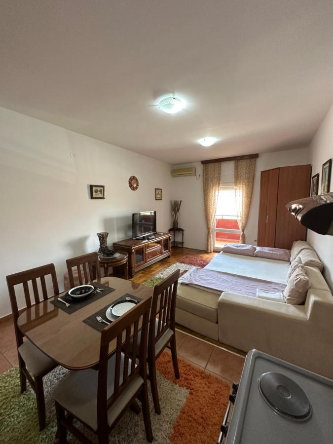 Bella Apartman Podgorica Ngoại thất bức ảnh