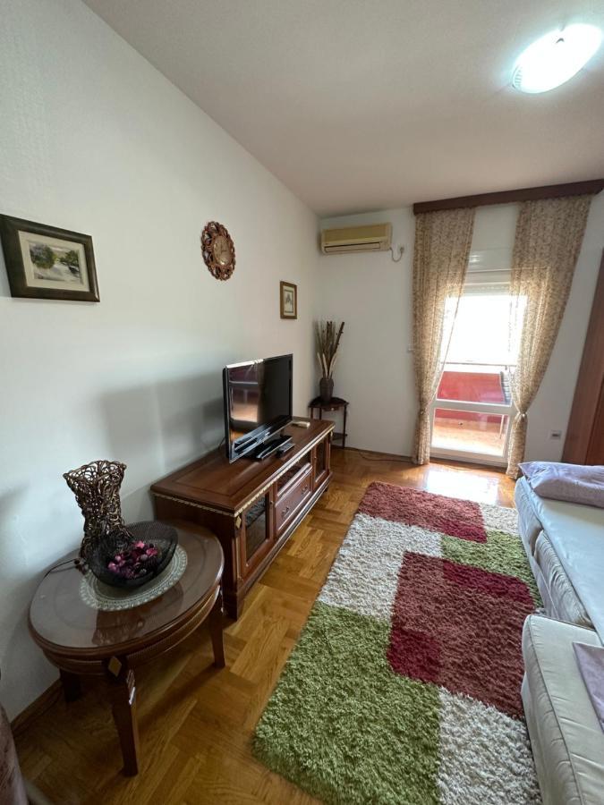 Bella Apartman Podgorica Ngoại thất bức ảnh